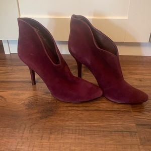 Plum suede Vince Camuto bootie